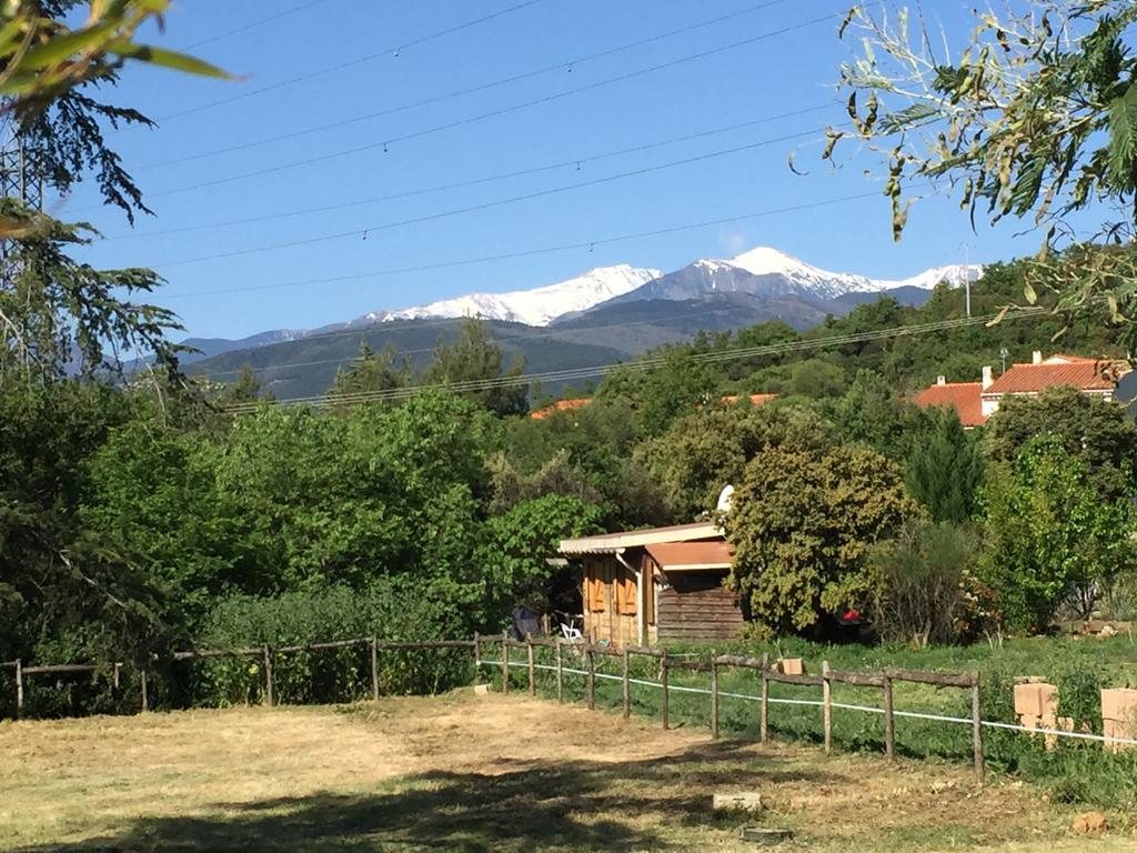 Grande maison catalane entre mer et montagne Reynès Extérieur photo